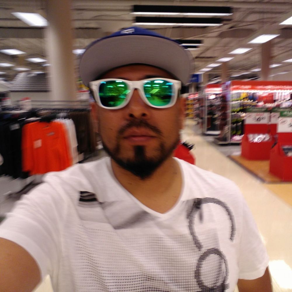 Meet your Posher, Fernando